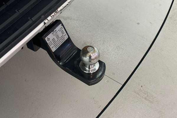 2018 Mitsubishi Triton GLS MR 4X4