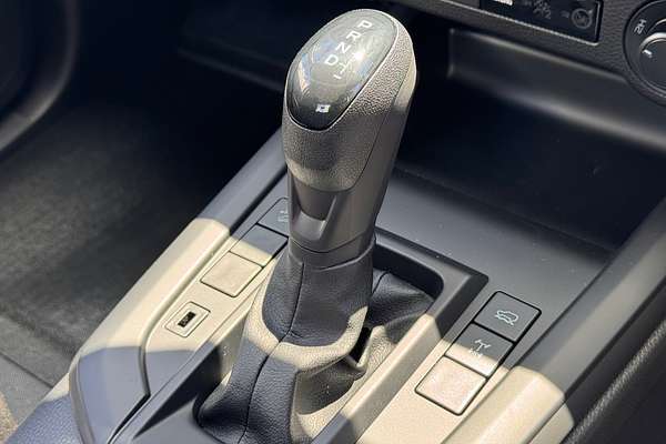 2025 Isuzu D-MAX SX 4X4