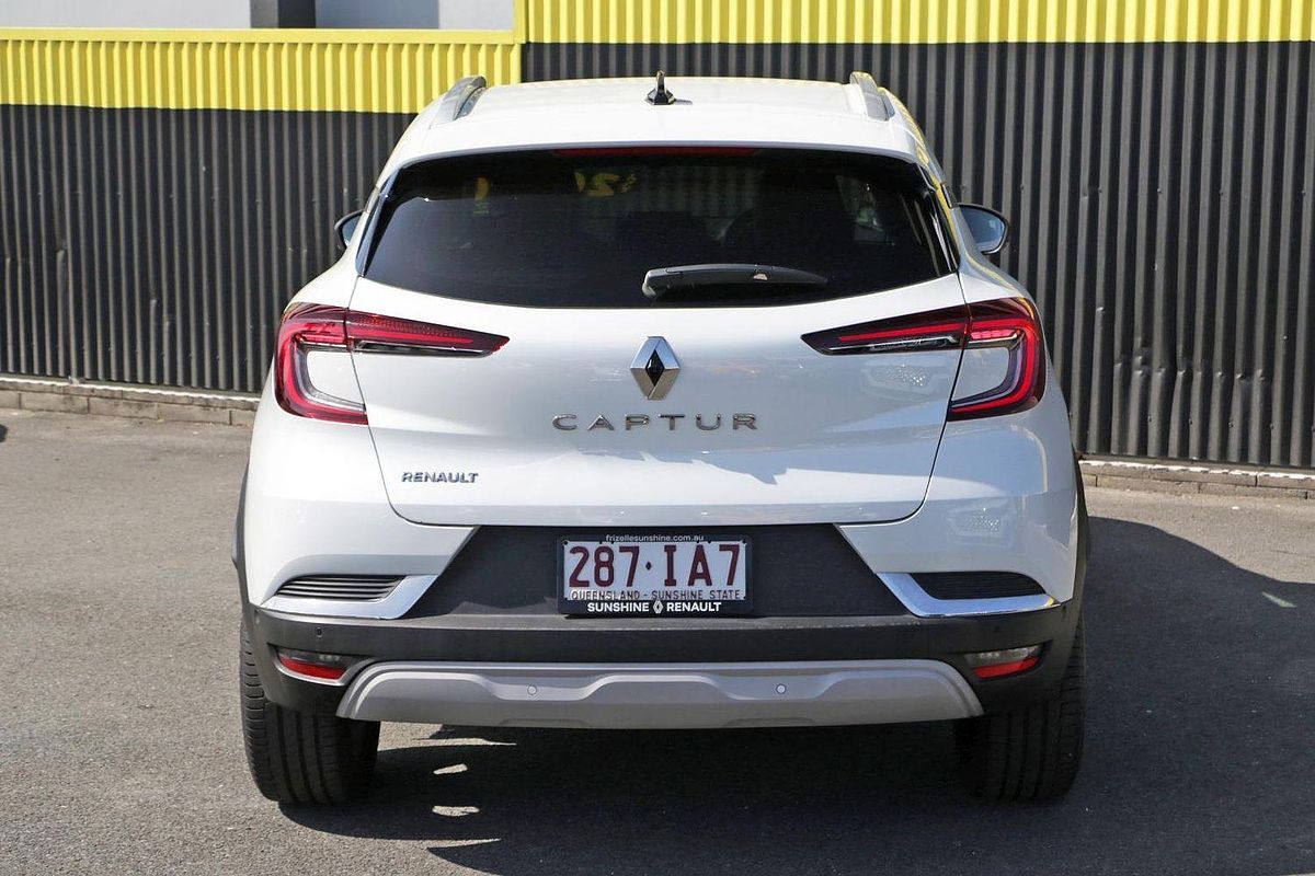 2022 Renault Captur Intens XJB