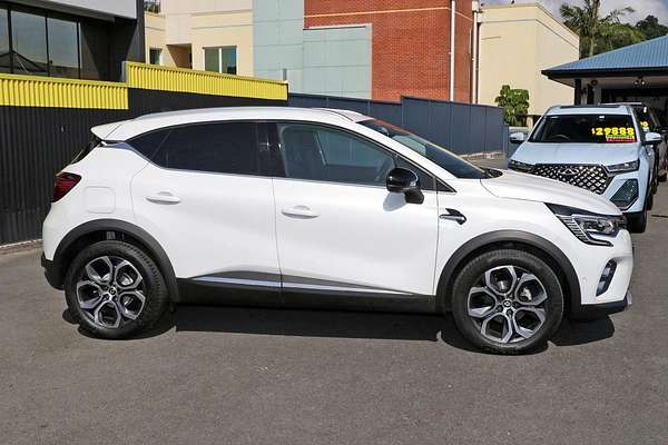 2022 Renault Captur Intens XJB