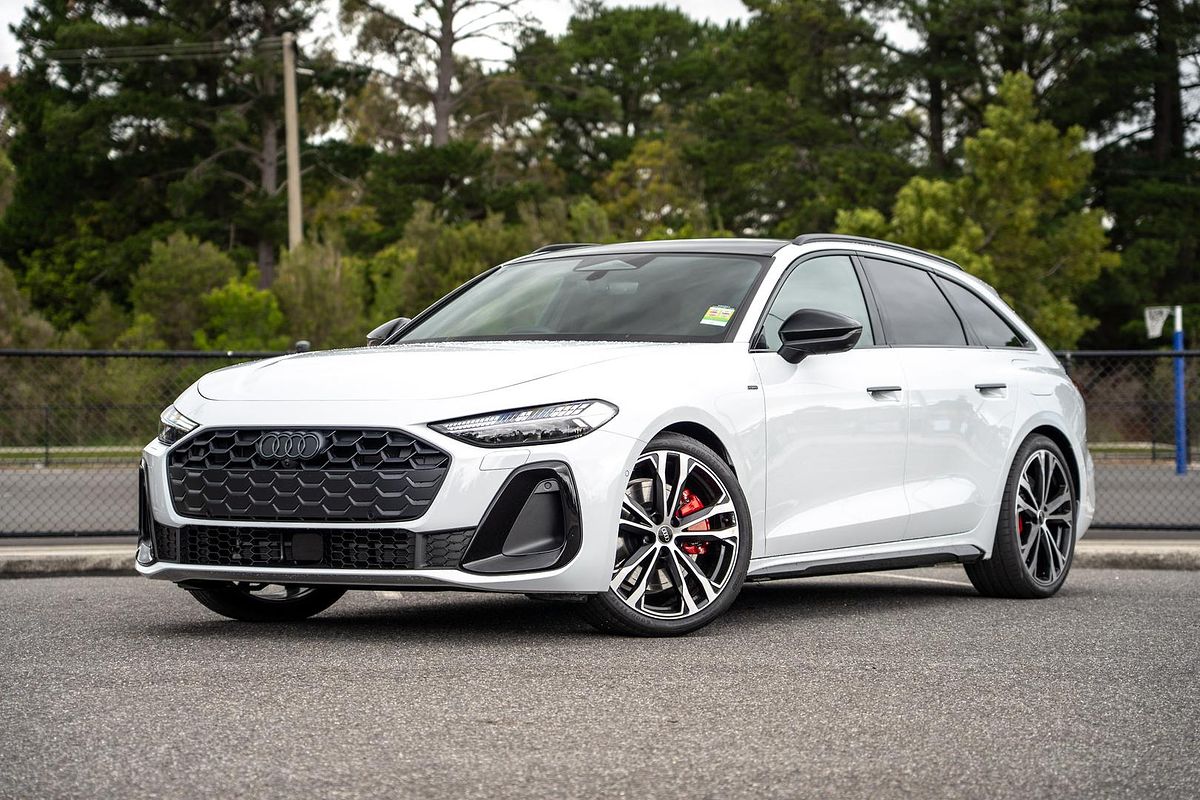 2025 Audi A5 e-hybrid S-Line B10