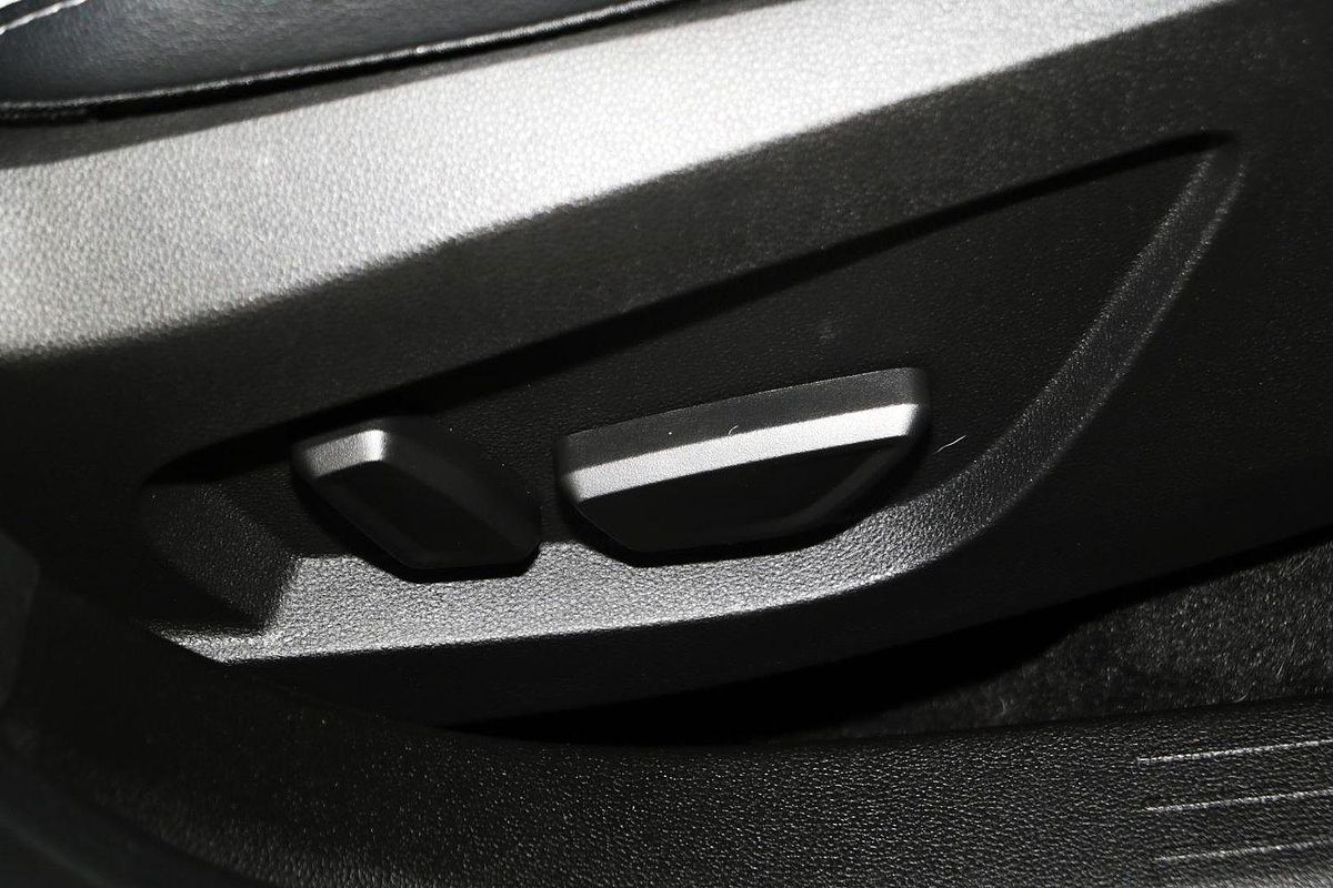 2022 Renault Captur Intens XJB