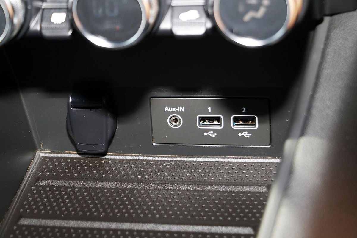 2022 Renault Captur Intens XJB