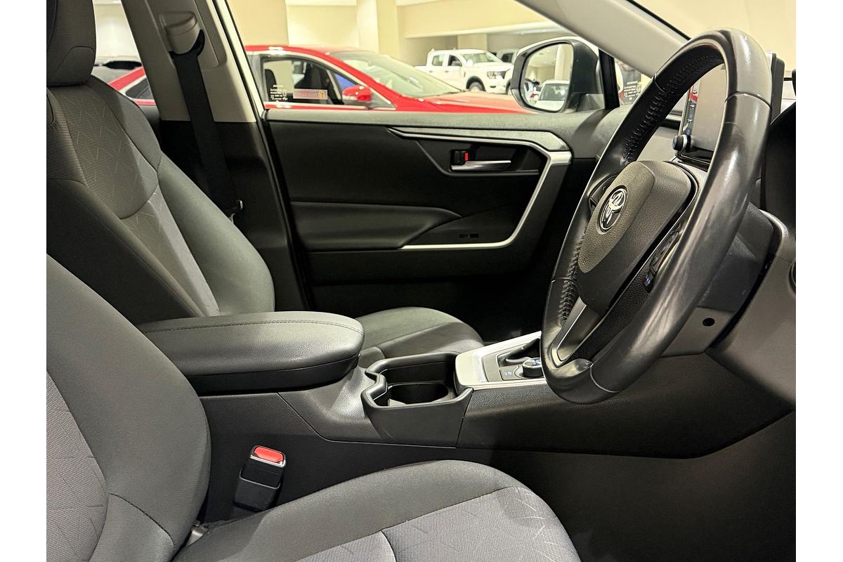 2020 Toyota RAV4 GXL AXAH54R