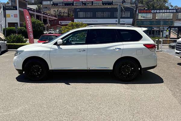 2016 Nissan Pathfinder Ti R52