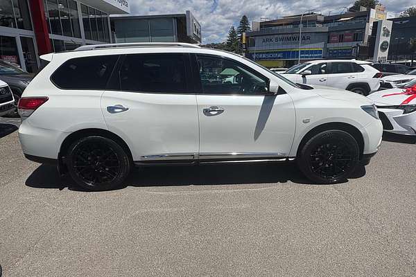 2016 Nissan Pathfinder Ti R52