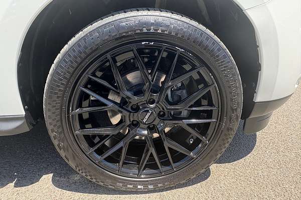 2016 Nissan Pathfinder Ti R52