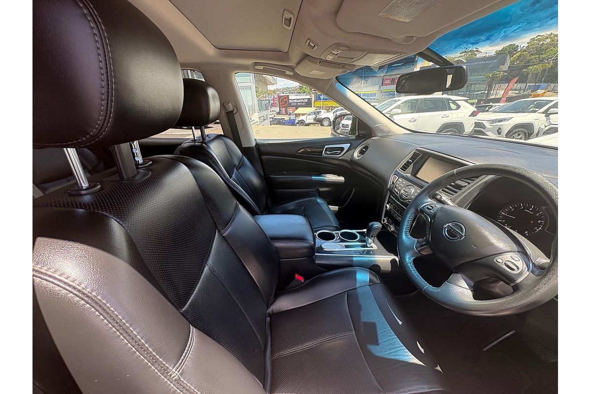 2016 Nissan Pathfinder Ti R52