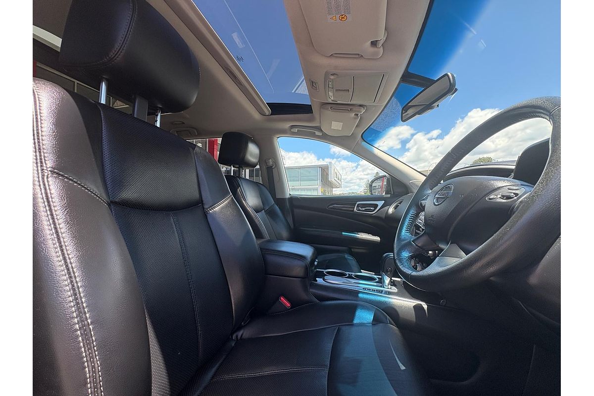 2016 Nissan Pathfinder Ti R52