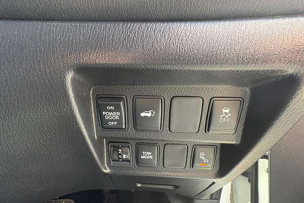 2016 Nissan Pathfinder Ti R52