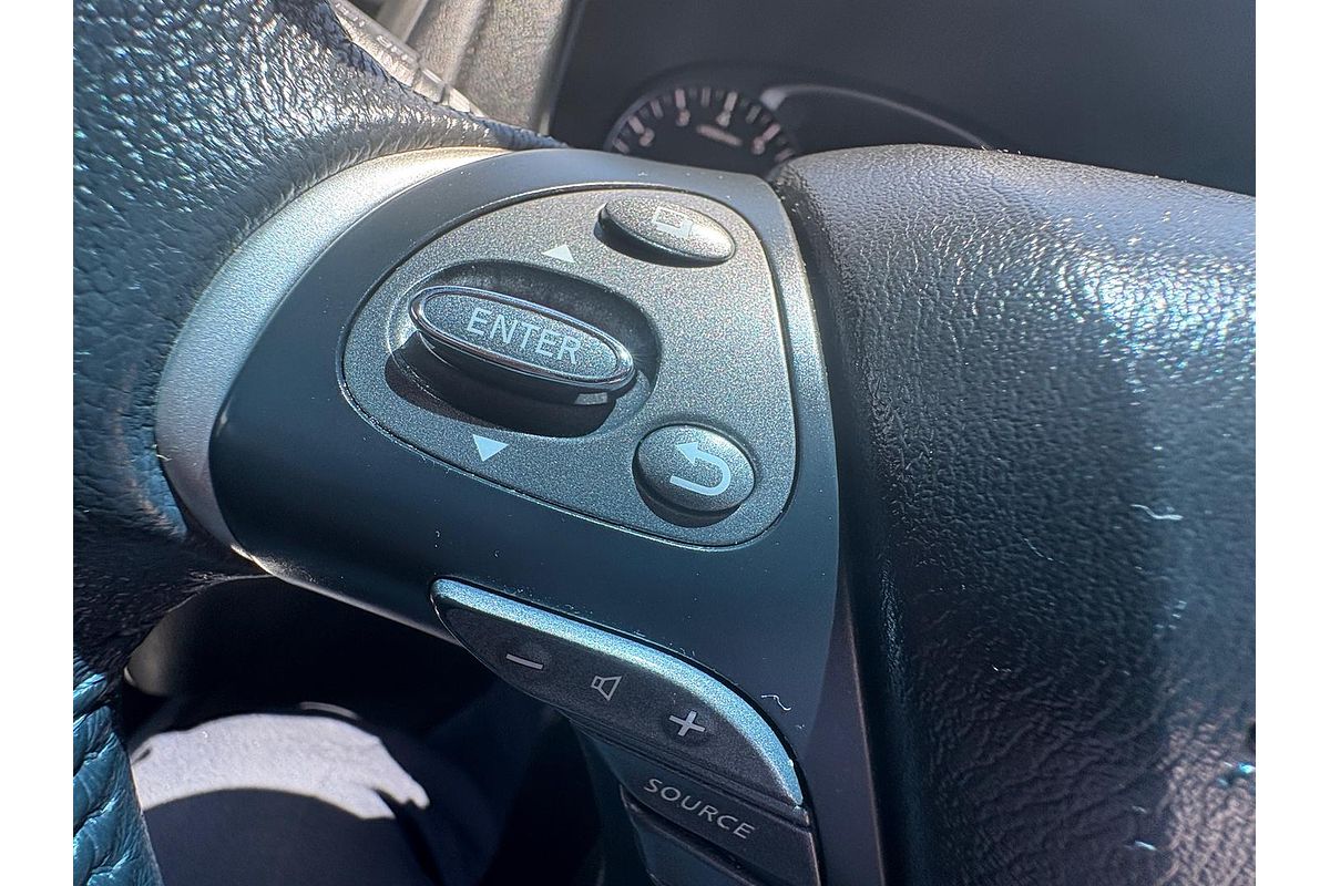 2016 Nissan Pathfinder Ti R52