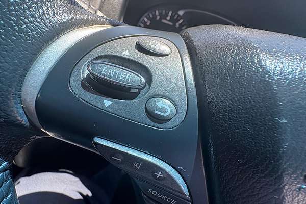 2016 Nissan Pathfinder Ti R52