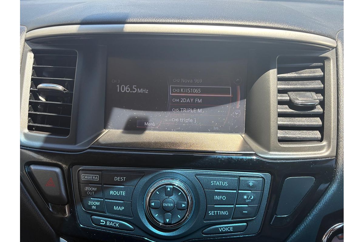 2016 Nissan Pathfinder Ti R52