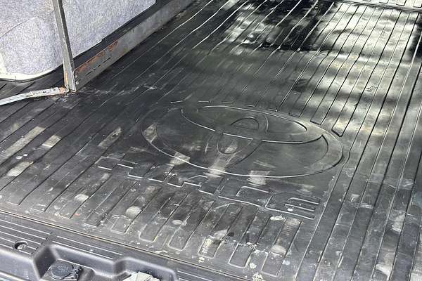 2022 Toyota Hiace GDH300R LWB