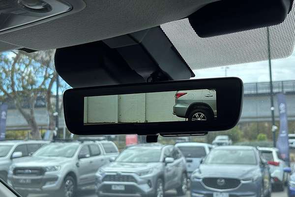 2022 Toyota Hiace GDH300R LWB