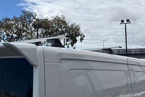 2022 Toyota Hiace GDH300R LWB