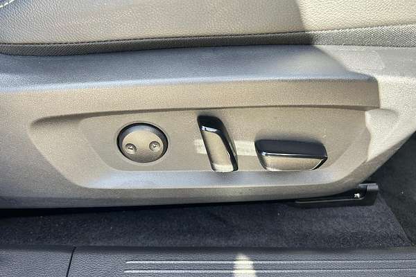 2023 Nissan QASHQAI ST-L J12