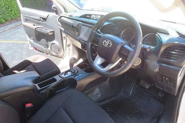 2018 Toyota Hilux SR GUN126R 4X4