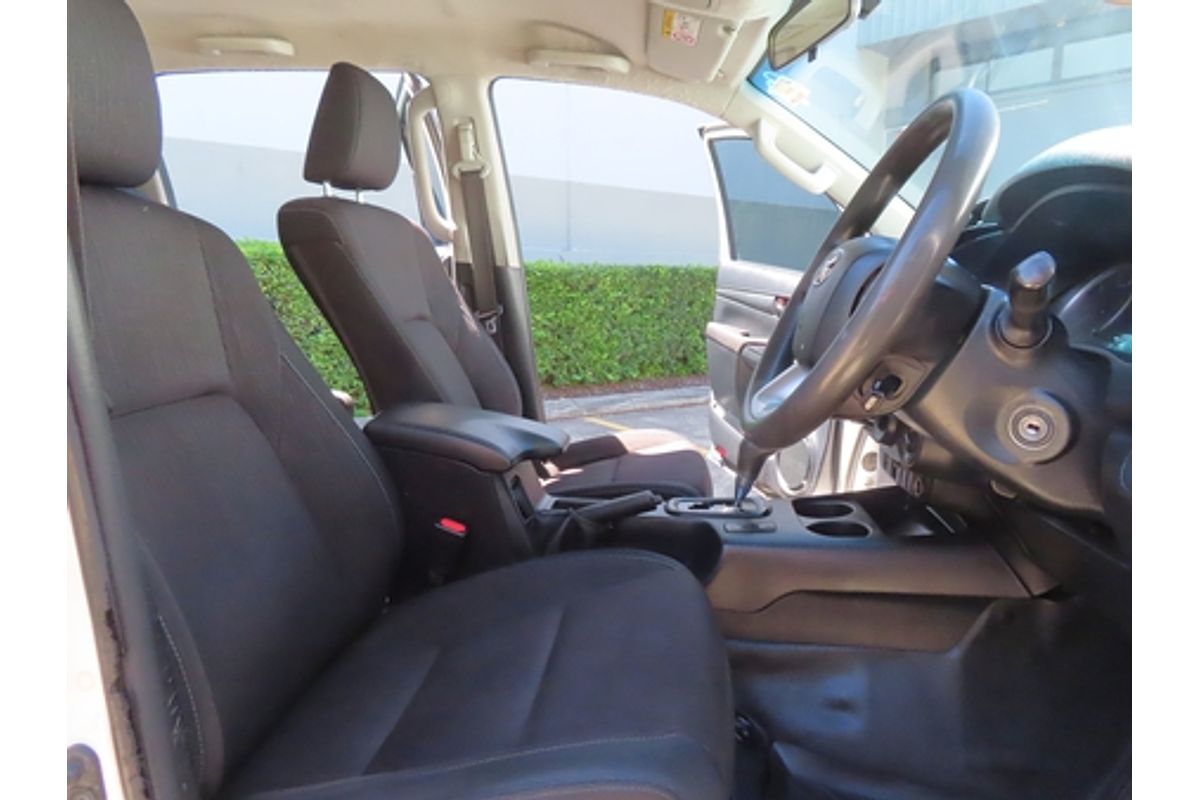 2018 Toyota Hilux SR GUN126R 4X4