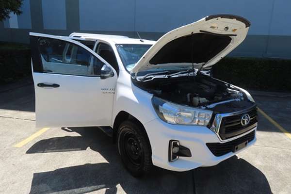 2018 Toyota Hilux SR GUN126R 4X4
