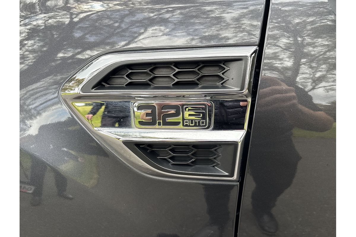 2022 Ford Everest Ambiente UA II 3.2L