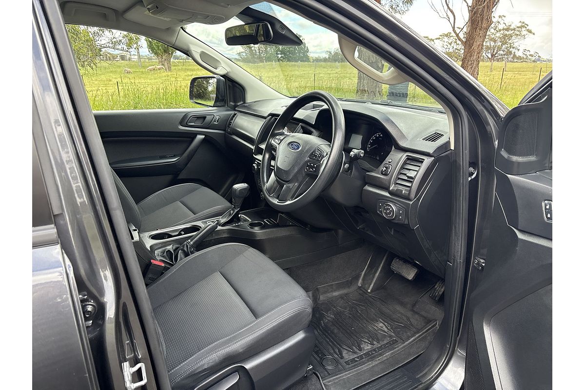2022 Ford Everest Ambiente UA II 3.2L