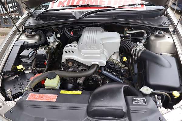 2002 Holden Commodore Acclaim VX II