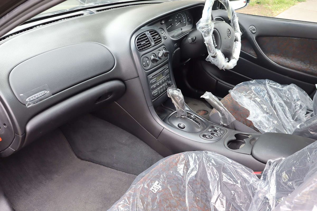 2002 Holden Commodore Acclaim VX II