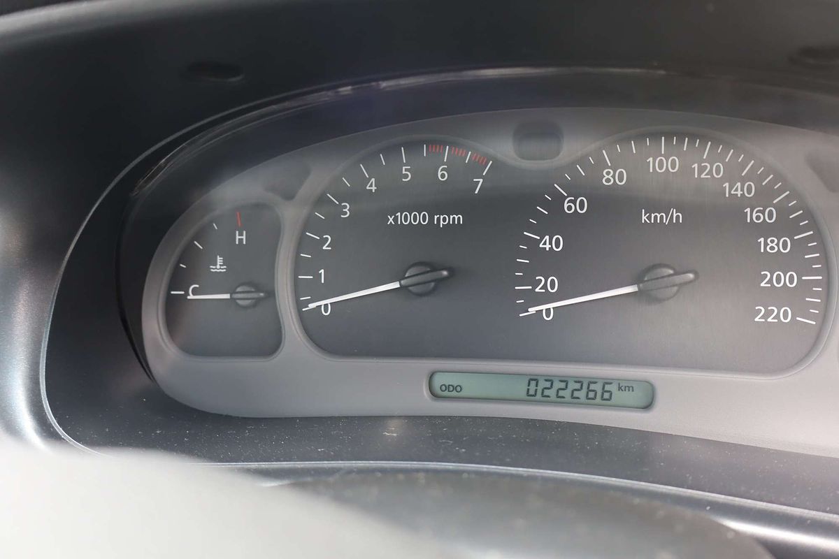 2002 Holden Commodore Acclaim VX II