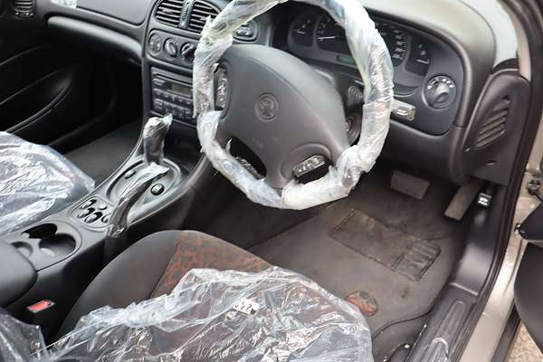 2002 Holden Commodore Acclaim VX II