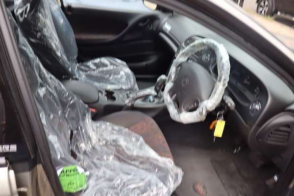 2002 Holden Commodore Acclaim VX II