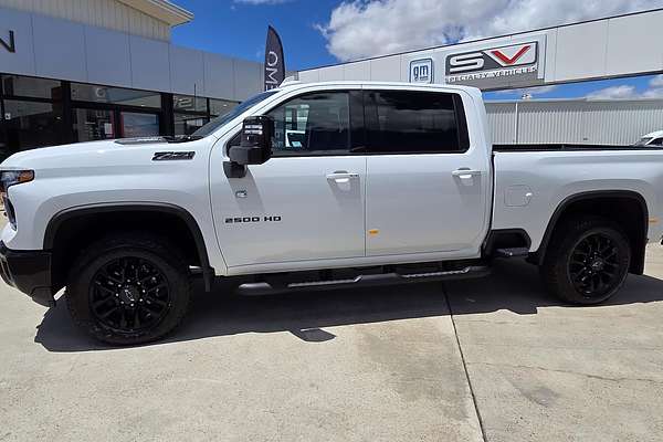 2025 Chevrolet Silverado HD LTZ Premium W/Tech Pack T1 4X4