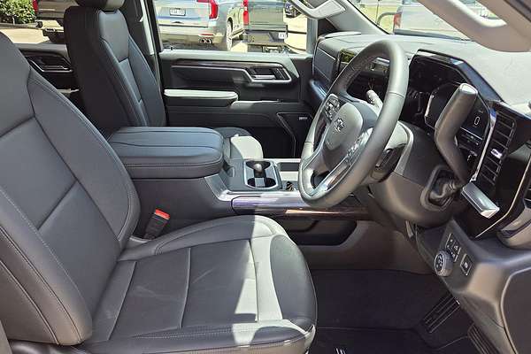 2025 Chevrolet Silverado HD LTZ Premium W/Tech Pack T1 4X4