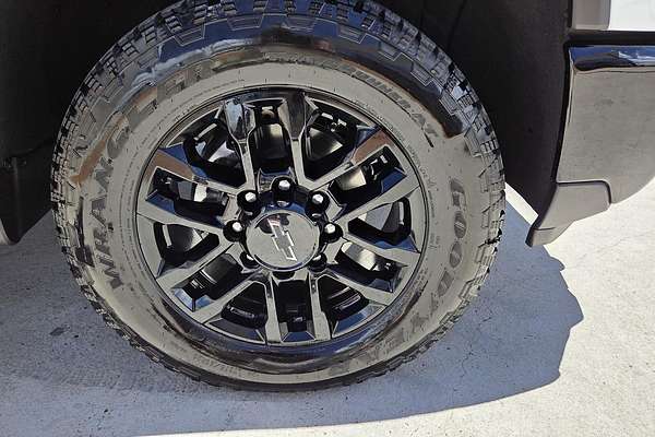 2025 Chevrolet Silverado HD LTZ Premium W/Tech Pack T1 4X4