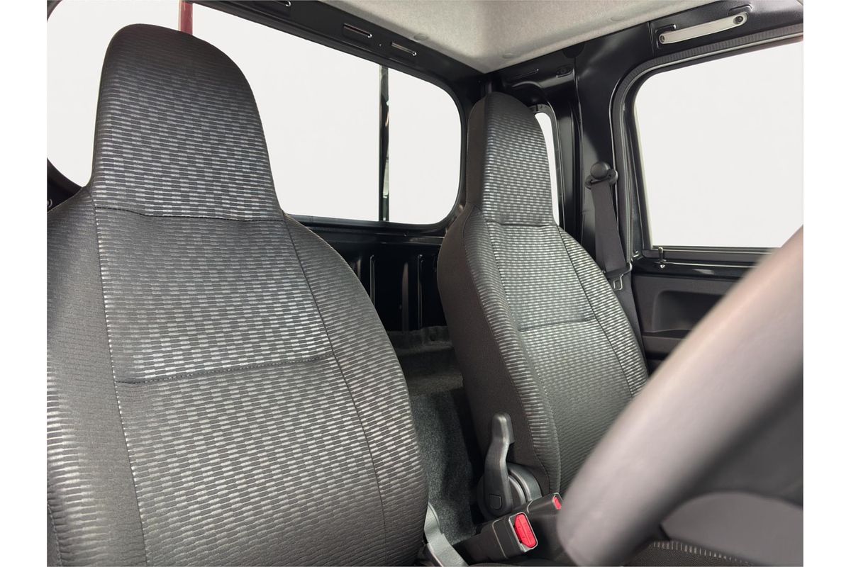 2025 Daihatsu Hijet Jumbo Extra 4WD