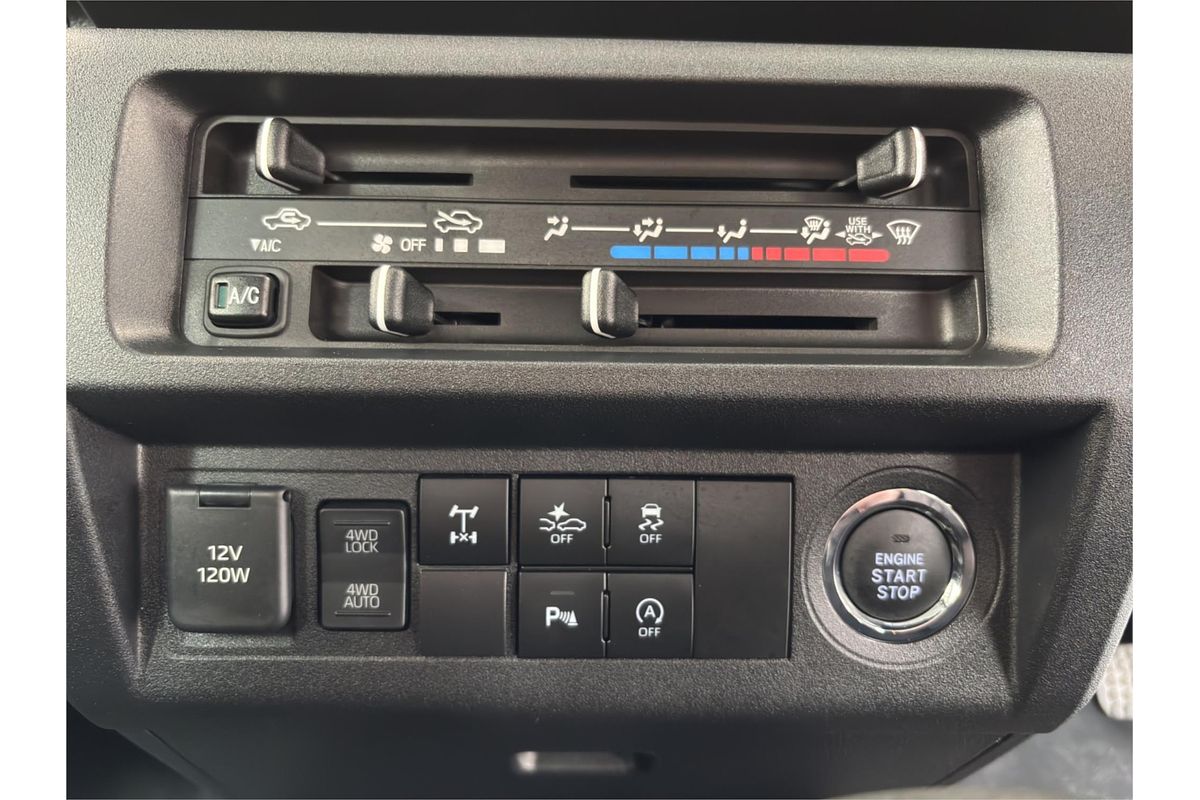 2024 Daihatsu Hijet Jumbo Extra 4WD