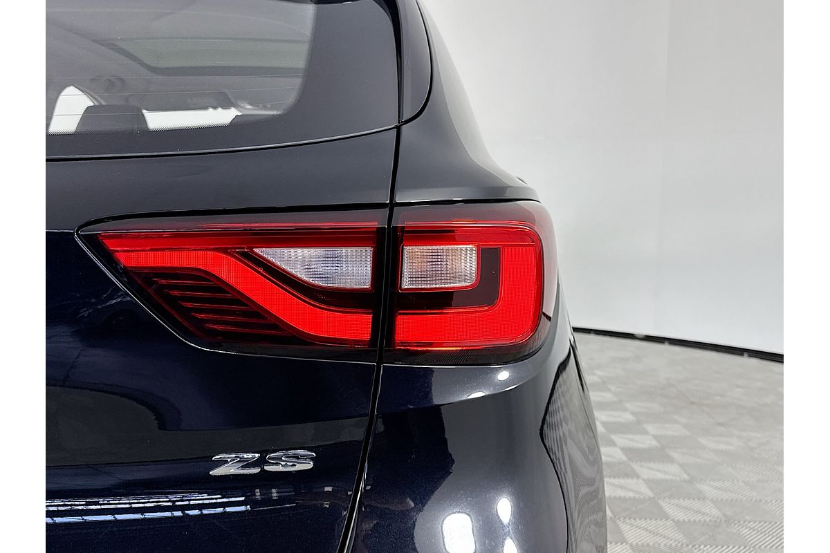 2021 MG ZS Essence AZS1