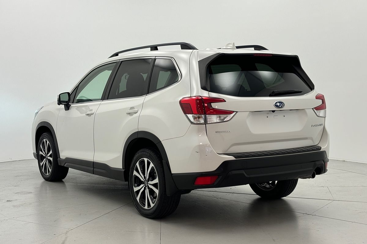 2019 Subaru Forester 2.5i Premium S5