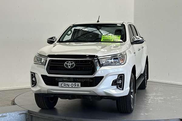 2019 Toyota Hilux SR5 GUN126R