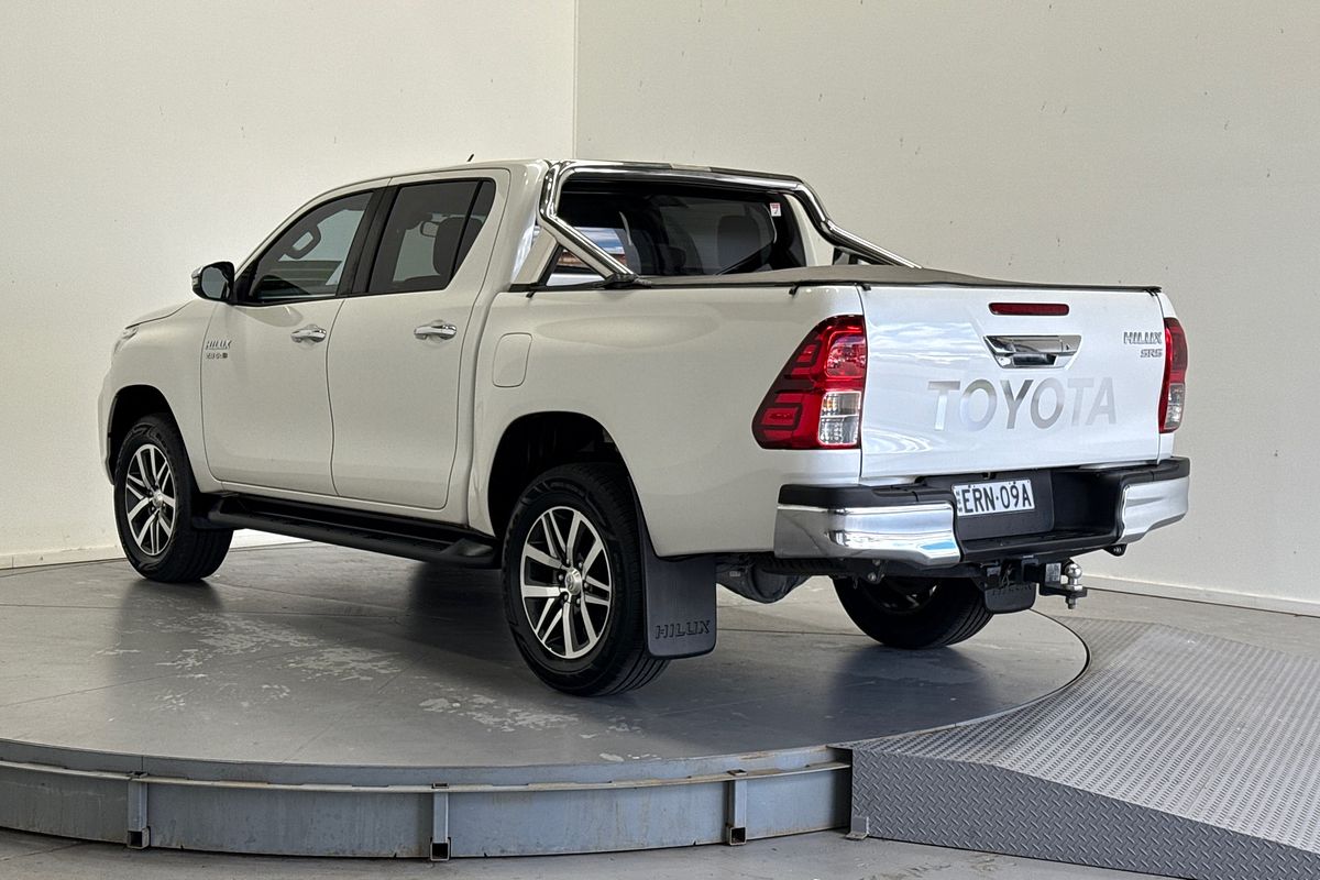 2019 Toyota Hilux SR5 GUN126R