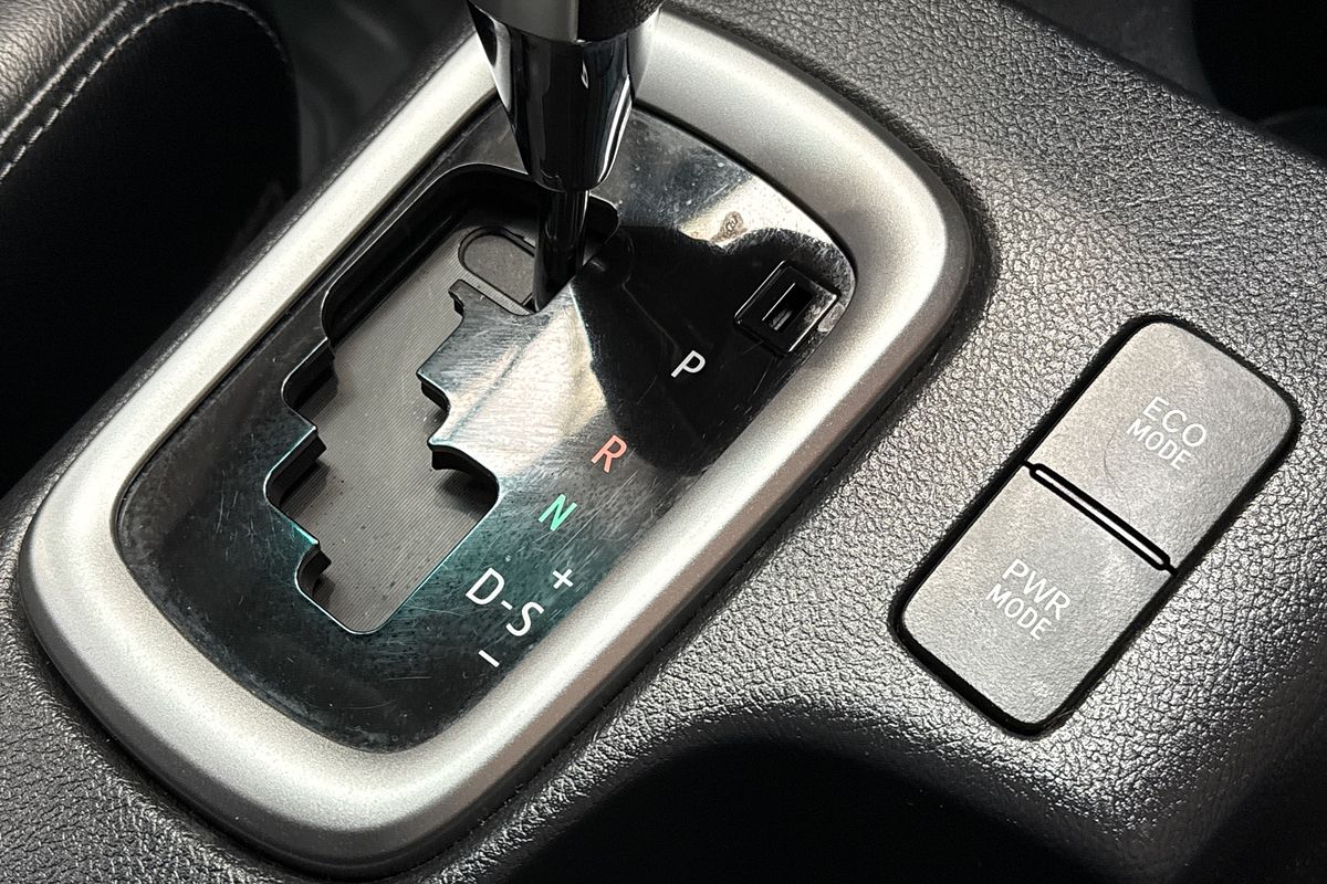 2019 Toyota Hilux SR5 GUN126R