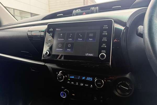 2020 Toyota Hilux SR5 GUN126R 4X4