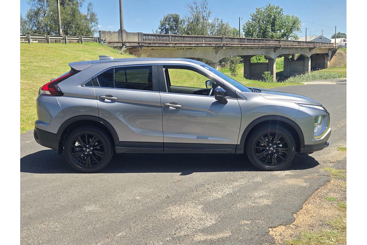 2023 Mitsubishi Eclipse Cross LS Black Edition YB