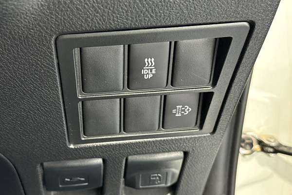 2019 Toyota Hilux SR5 GUN126R