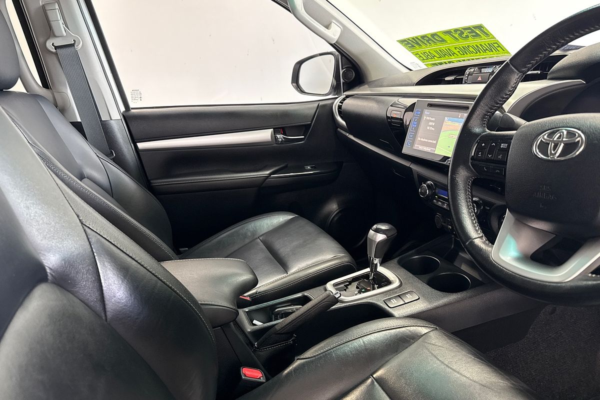 2019 Toyota Hilux SR5 GUN126R