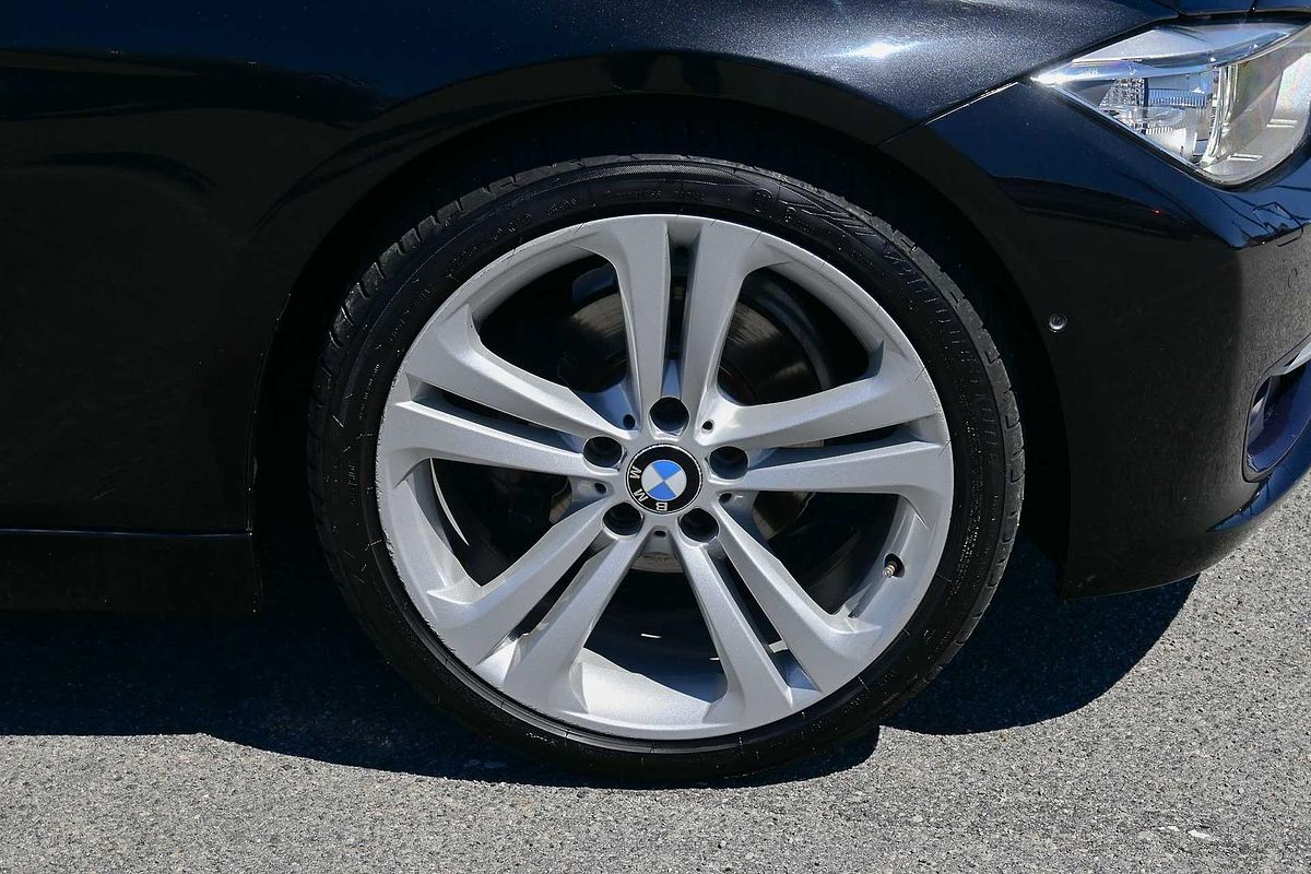2014 BMW 3 Series 320i F30