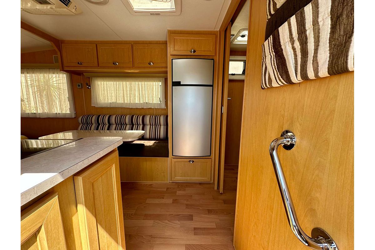 2013 Crusader Starlite