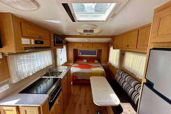 2013 Crusader Starlite