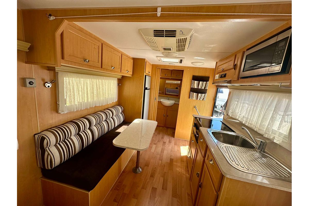 2013 Crusader Starlite