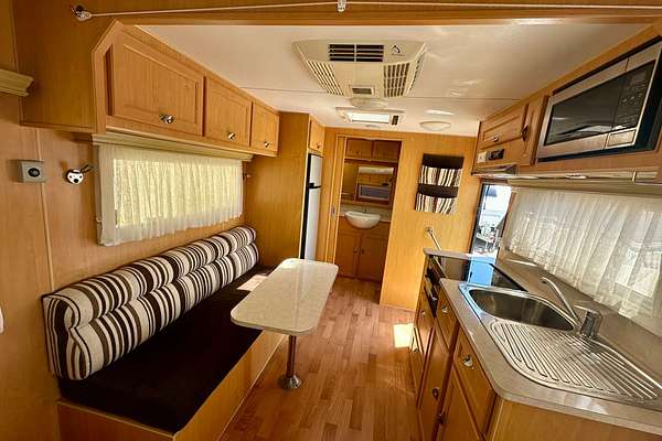 2013 Crusader Starlite